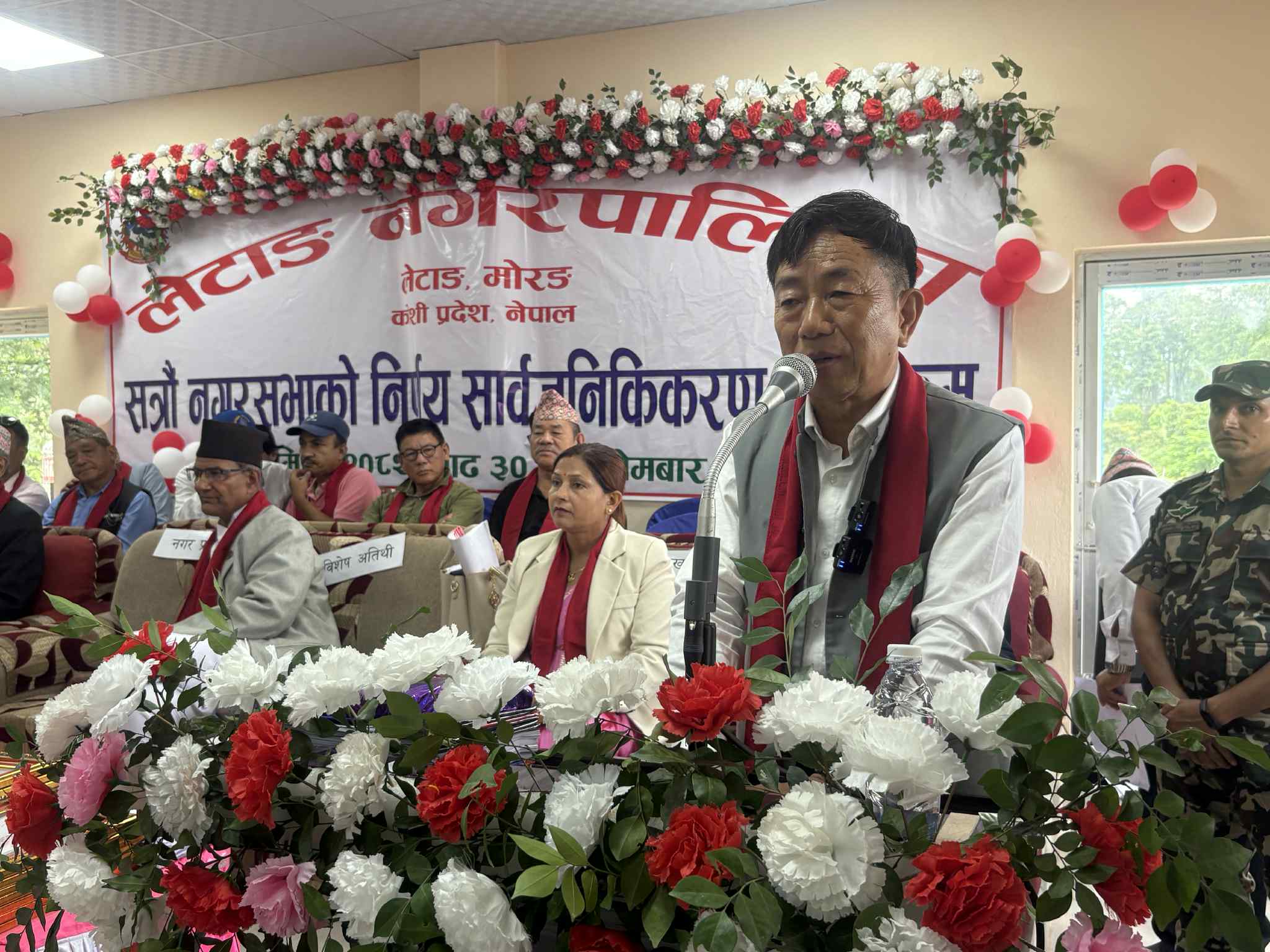 उत्कृष्ट व्यक्तित्वहरूलाई सम्मान गर्दै लेटाङ नगरको बजेट सार्वजनिक