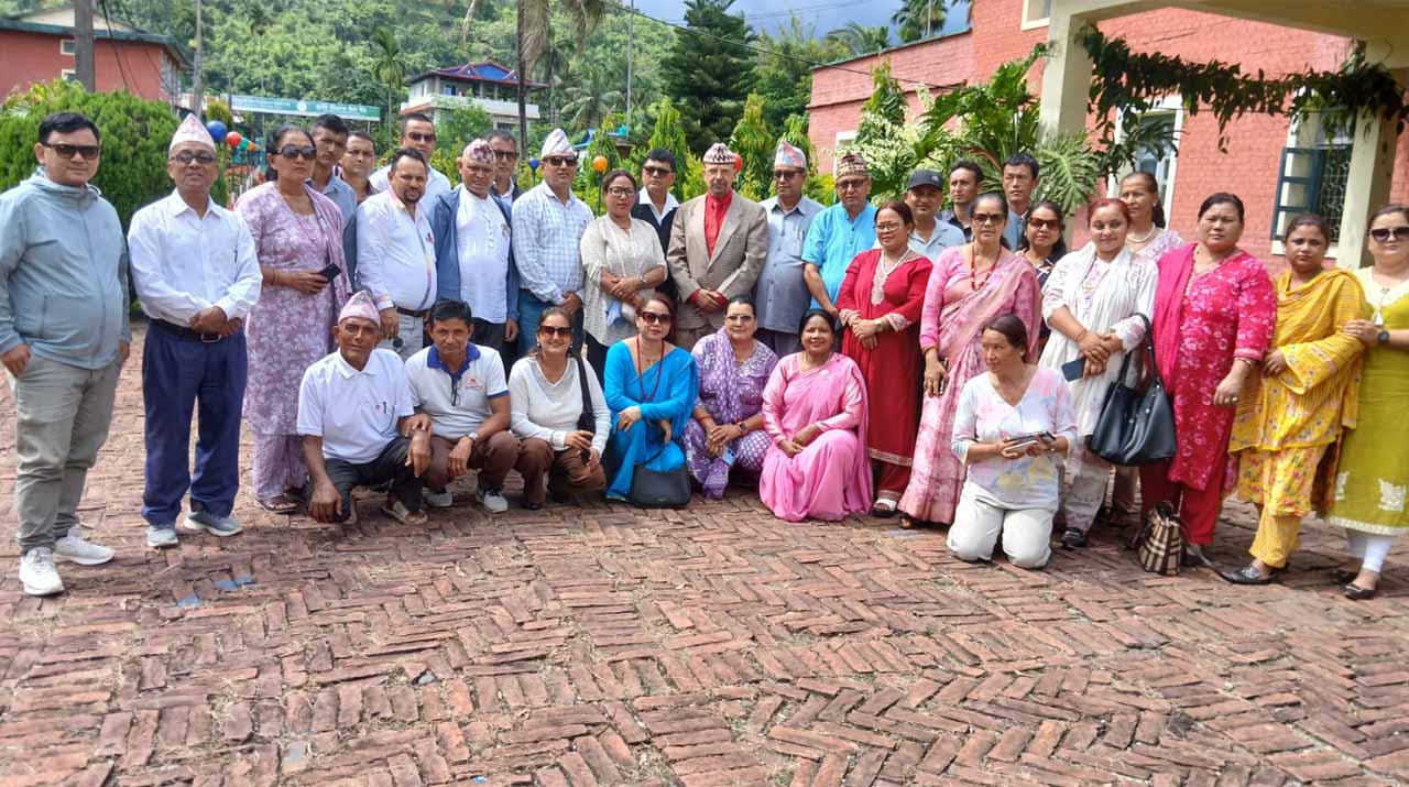 तीन दिने पुनरताजगी तथा कानुनी साक्षरता तालिम समापन