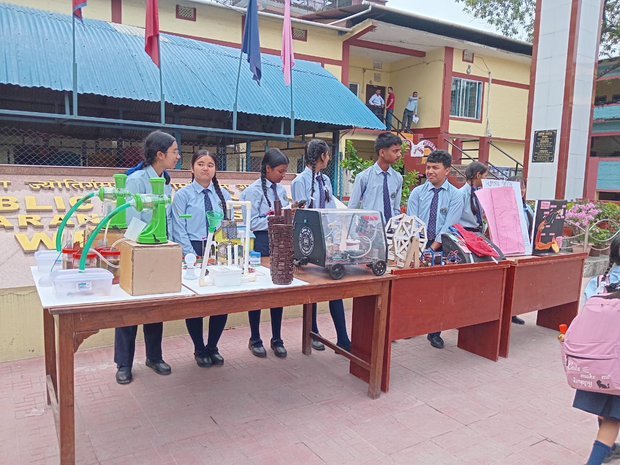 पूर्वी पहाडका विद्यार्थीको ’साइन्स हब’ बन्दै धरानको पब्लिक हाई स्कूल